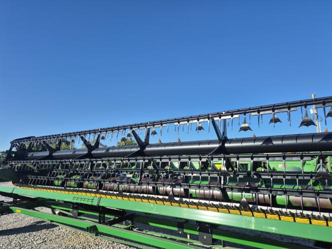 John Deere 625F
