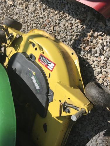 John Deere X320