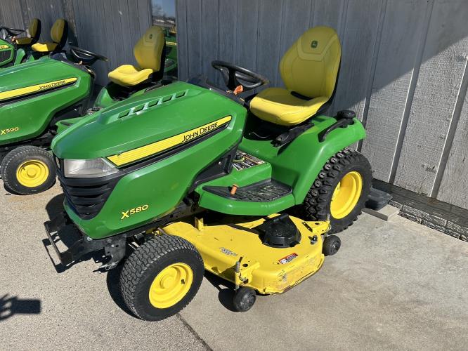 John Deere X580