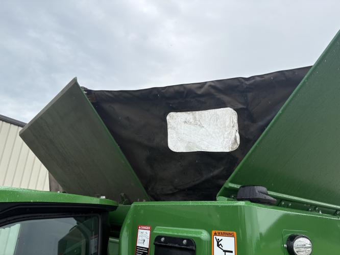John Deere S780