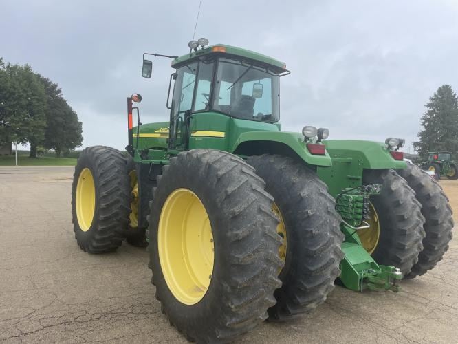 John Deere 9220