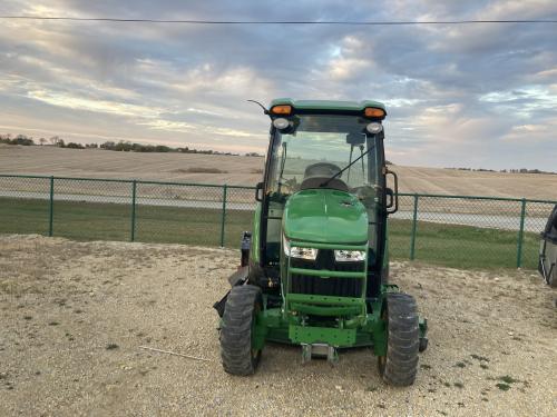 2019 John Deere 3046R