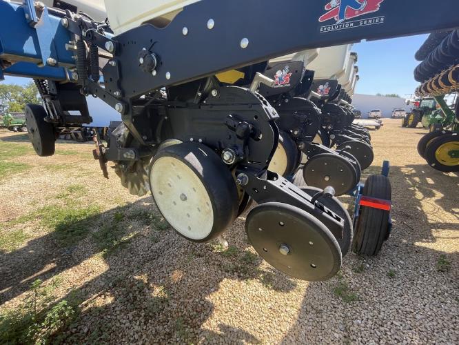 Kinze 3500