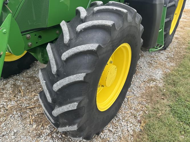 John Deere 6115R