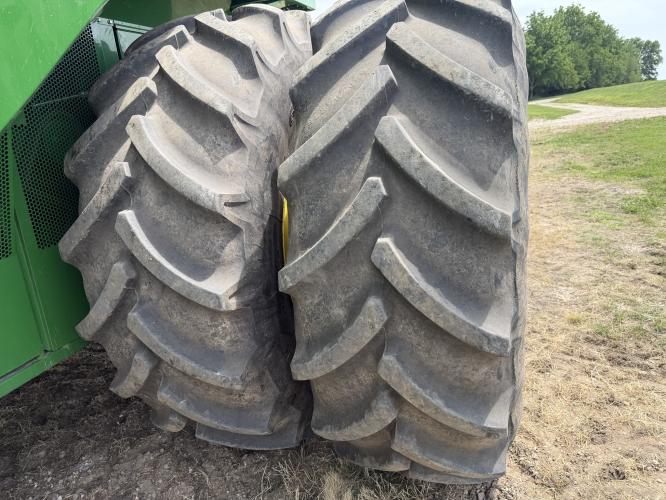 John Deere S780