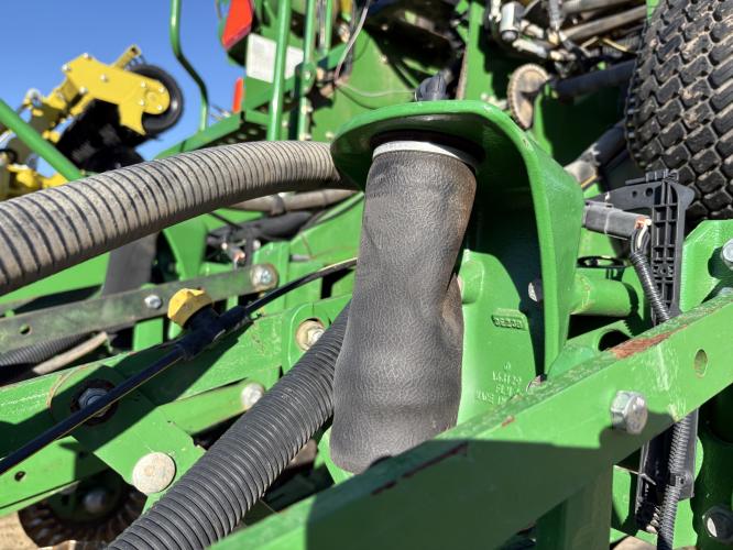 John Deere 1790