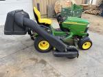 John Deere X585