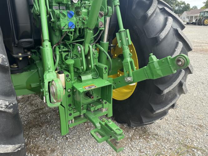 John Deere 6115R