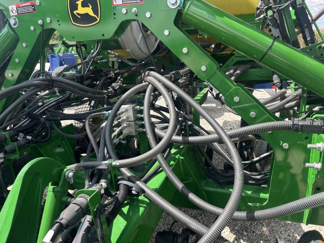 John Deere N530C