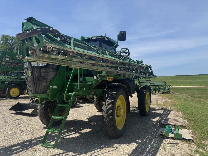 John Deere 412R
