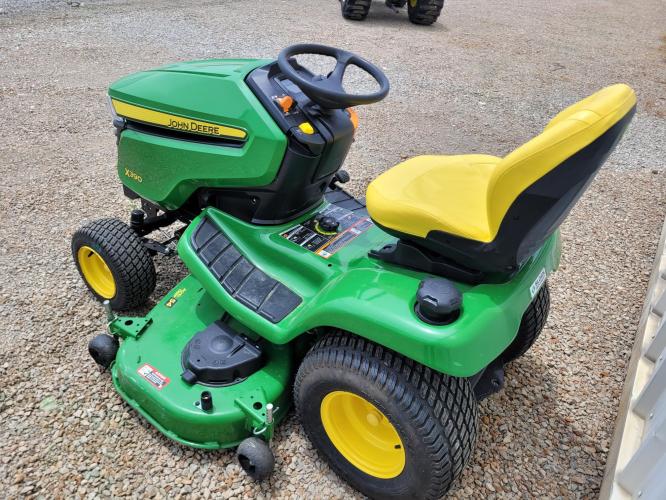 John Deere X390