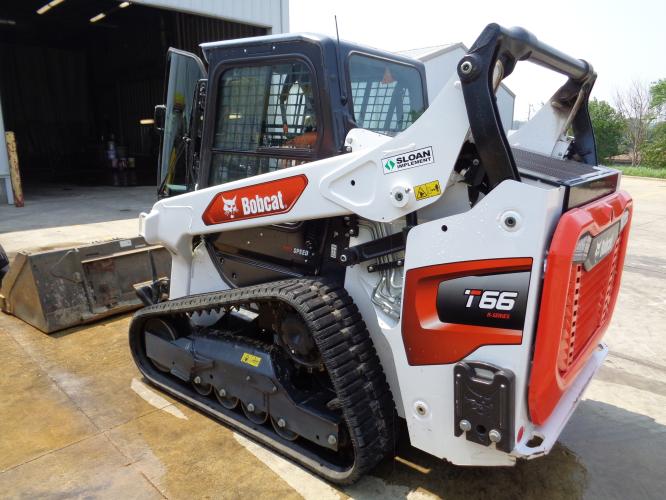 Bobcat T66