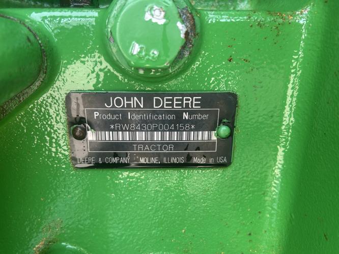 John Deere 8430