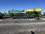 John Deere 1775NT