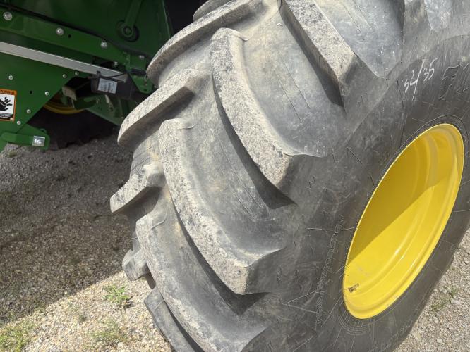 John Deere S770