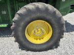 John Deere S670