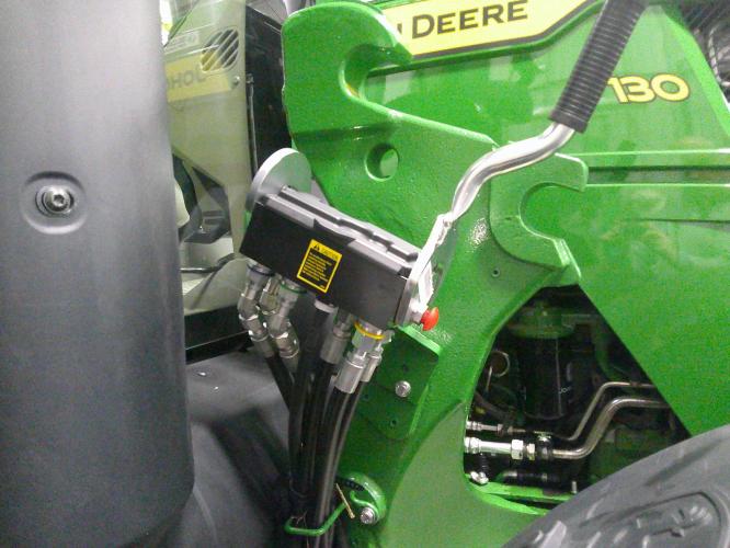 John Deere 6R 130