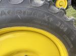 John Deere 412R