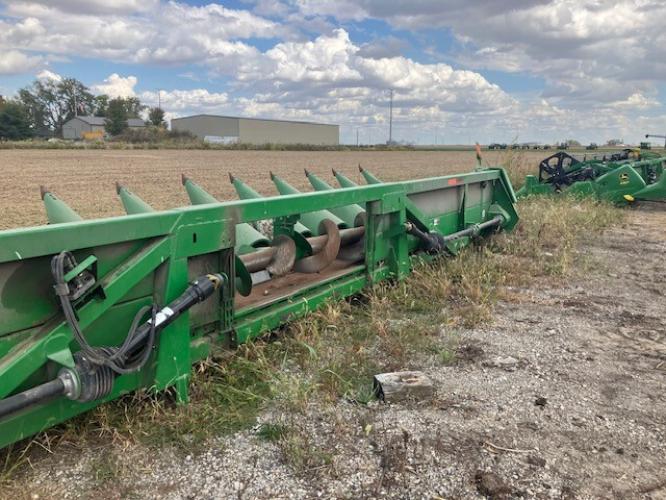 John Deere 612C