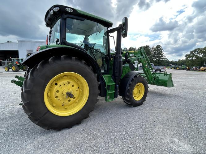 John Deere 6R 130