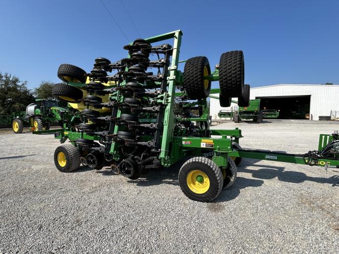 John Deere N530C