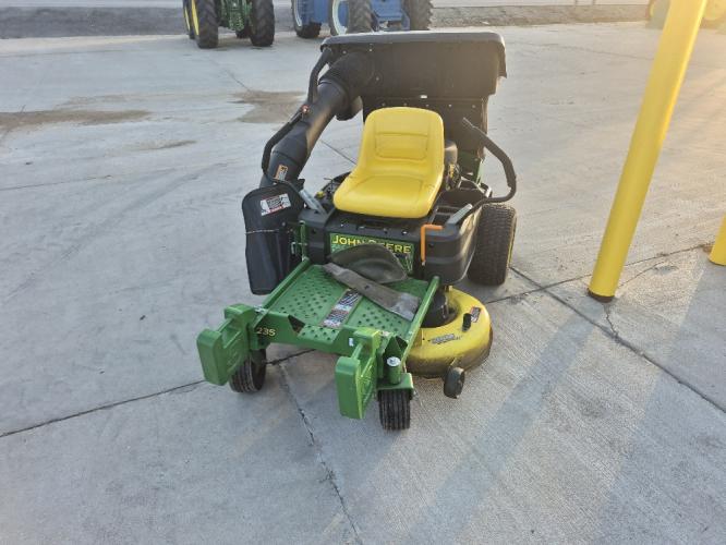 John Deere Z235E