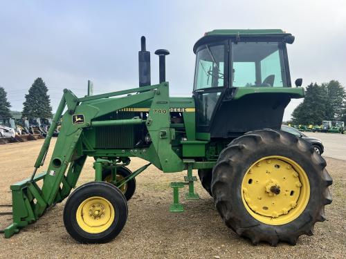 1988 John Deere 4250