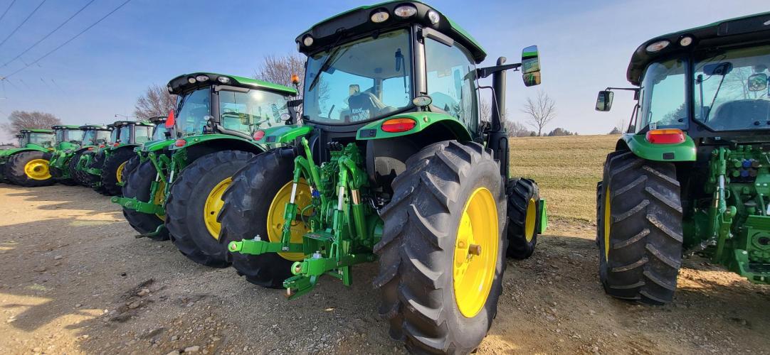 John Deere 6R 130