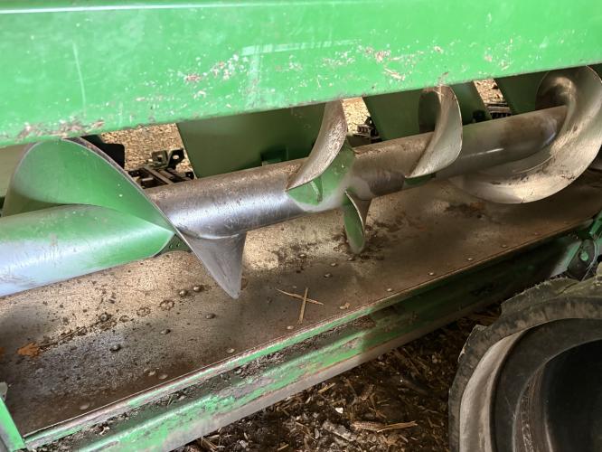 John Deere 708C