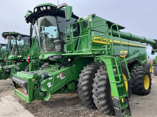 2025 John Deere S7 800