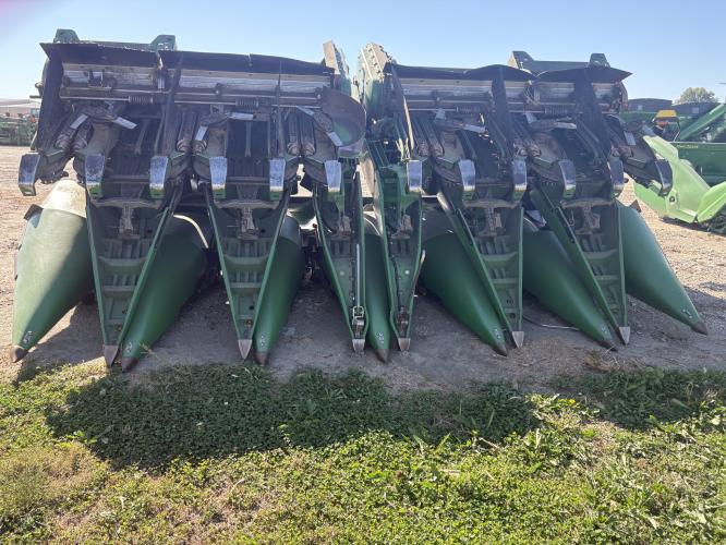 John Deere 712FC StalkMaster