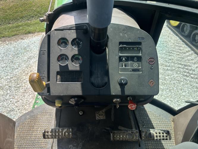 John Deere 4650