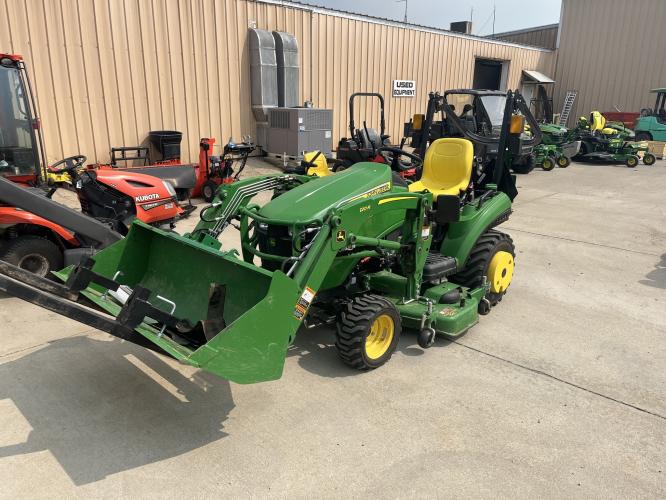 John Deere 1023E