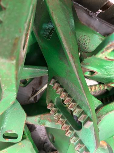 John Deere A72541 cast coulter arm