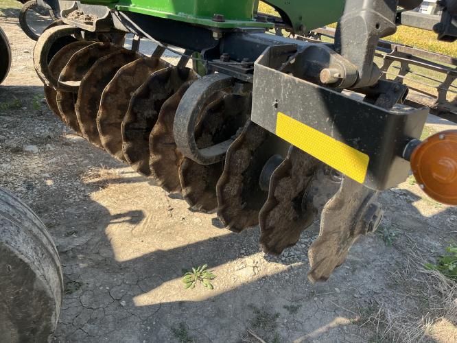 John Deere 2623VT