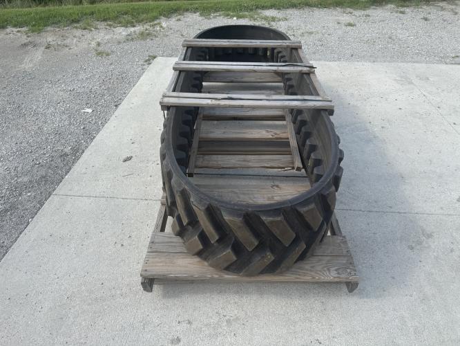 John Deere R565017 18" Track