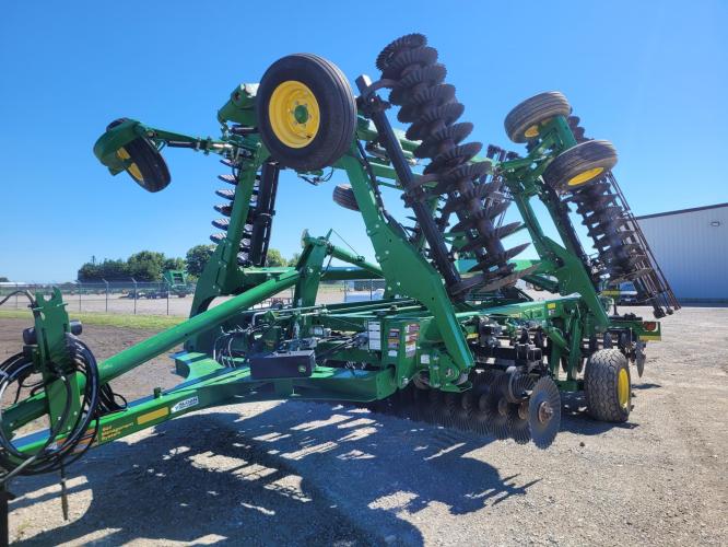 John Deere 2660VT