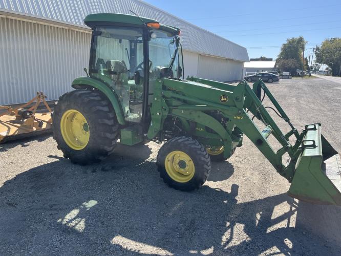 John Deere 4052R