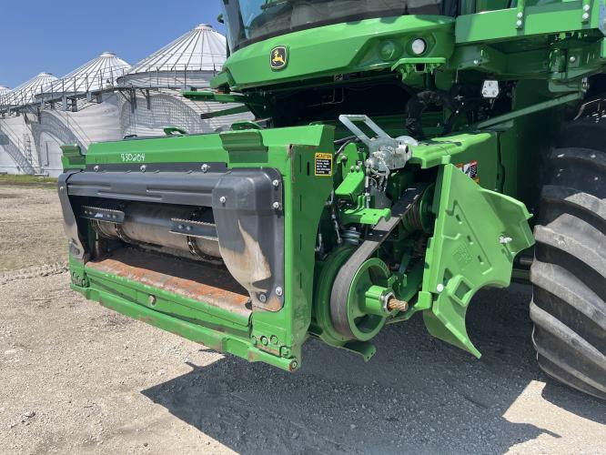 John Deere S790