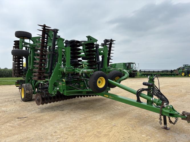 John Deere 2660VT