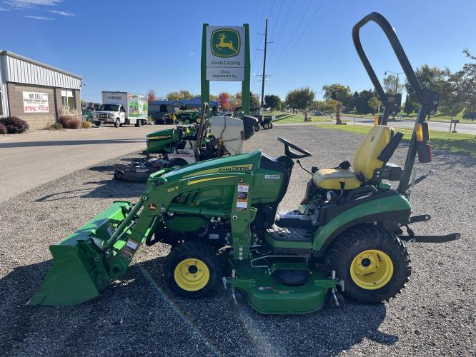 John Deere 1025R