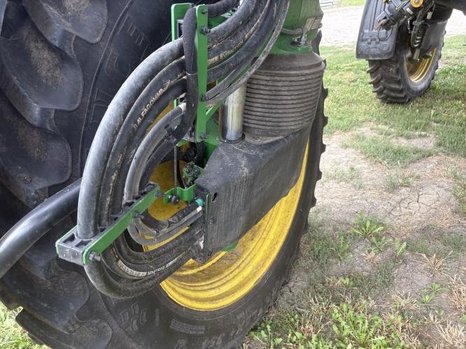 John Deere 412R