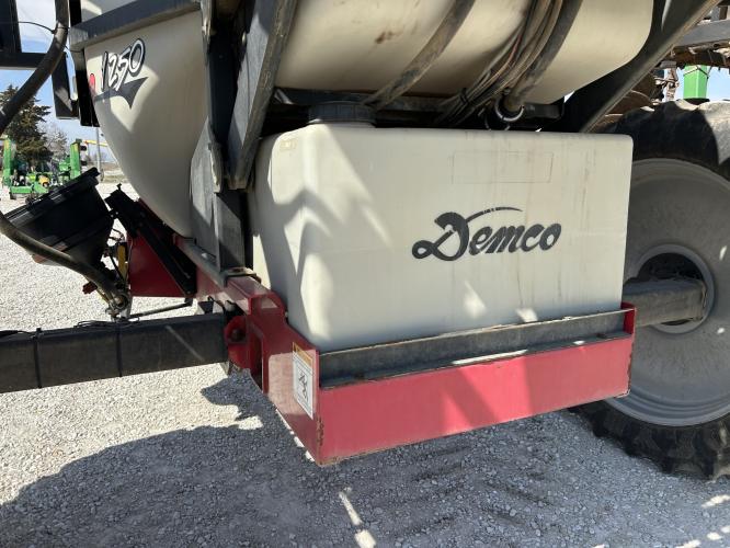 Demco 1250