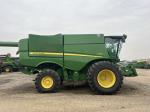 John Deere S780