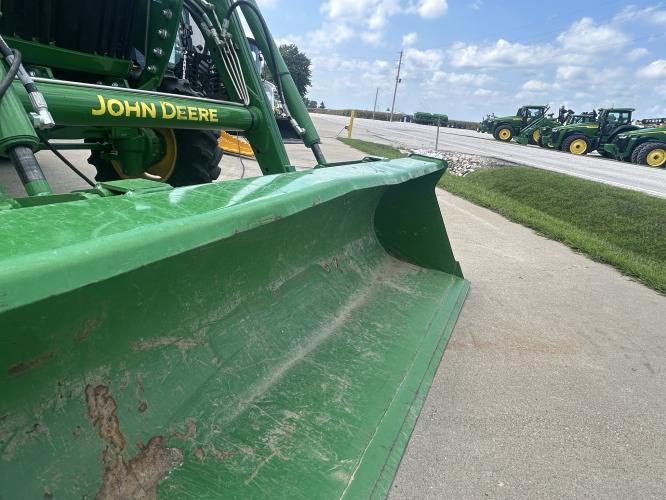 John Deere 4066M