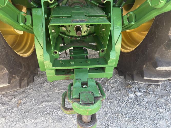 John Deere 8285R