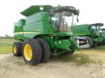 John Deere S670