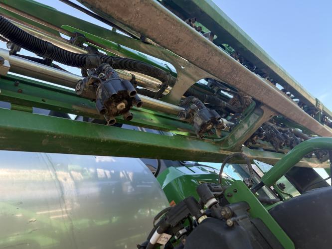 John Deere 412R