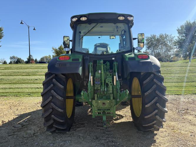John Deere 6R 130