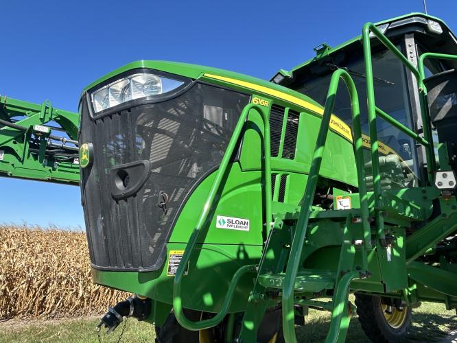 John Deere 616R